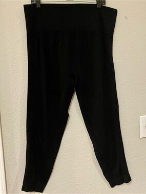 Under Control Black High-Waist Leggings - Size 3X - EUC!